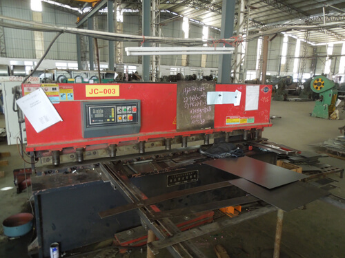 Numerical Shearing Machine